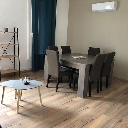 Appartement Spacieux Centre Ville ريفسالت المظهر الخارجي الصورة
