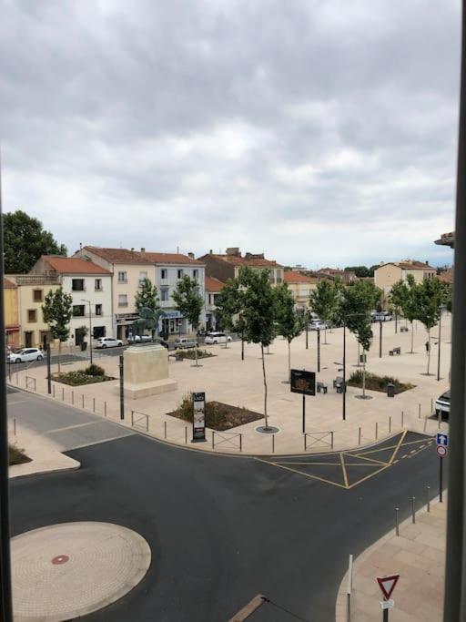 Appartement Spacieux Centre Ville ريفسالت المظهر الخارجي الصورة